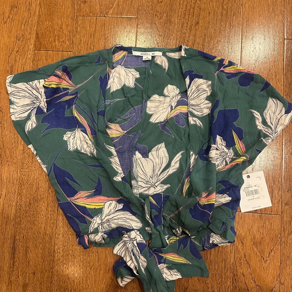 NWT- O'Neill Green Floral Blouse